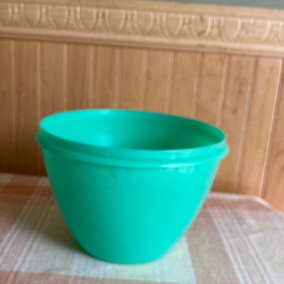 Tupperware Kitchen Vintage Tupperware Lettuce Keeper Poshmark